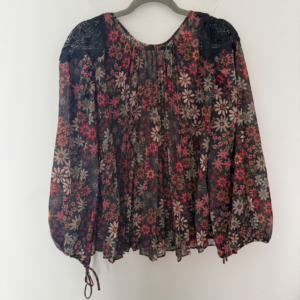 Farm Rio for Anthropologie Floral Crochet Lace Blouse Black Multi Size S NEW